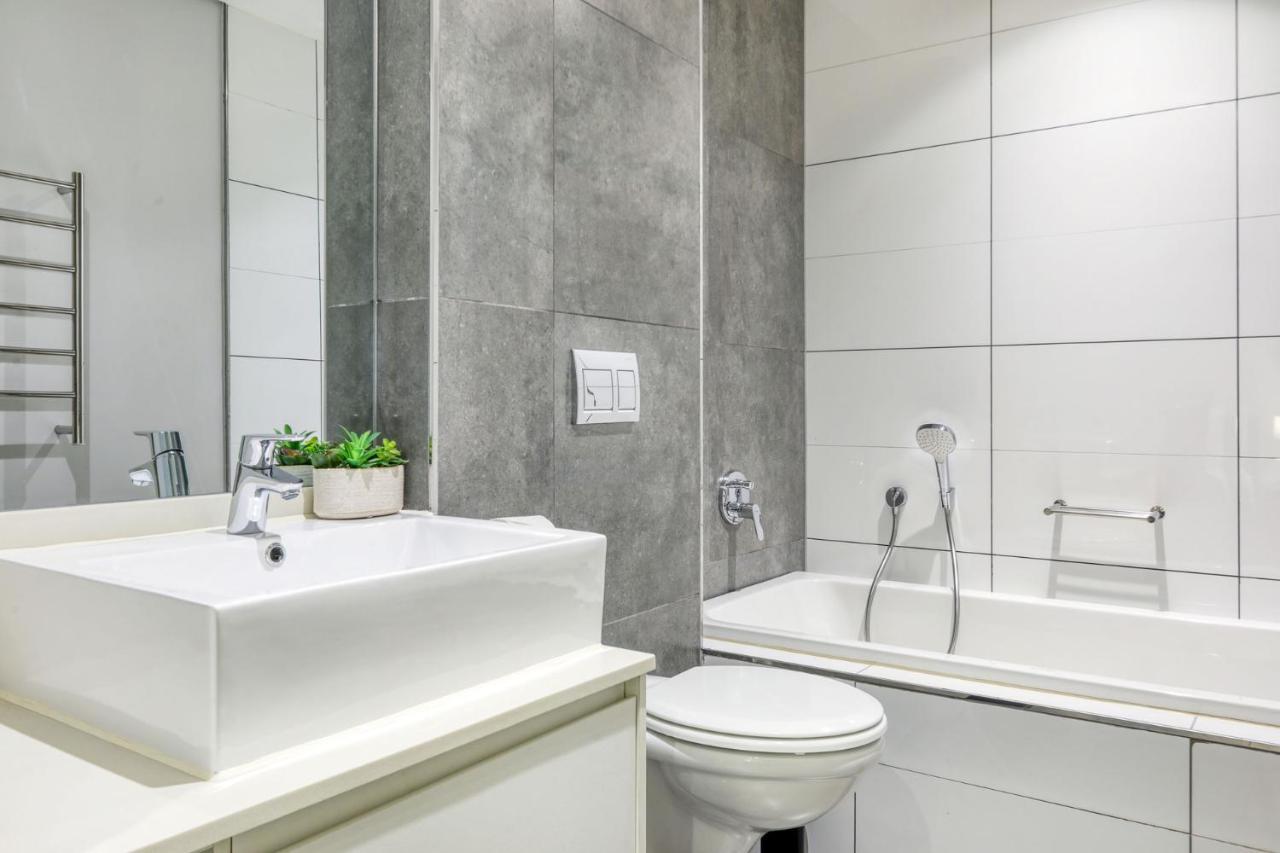 Backup-Powered Classic Luxury Apartment Le Cap Extérieur photo